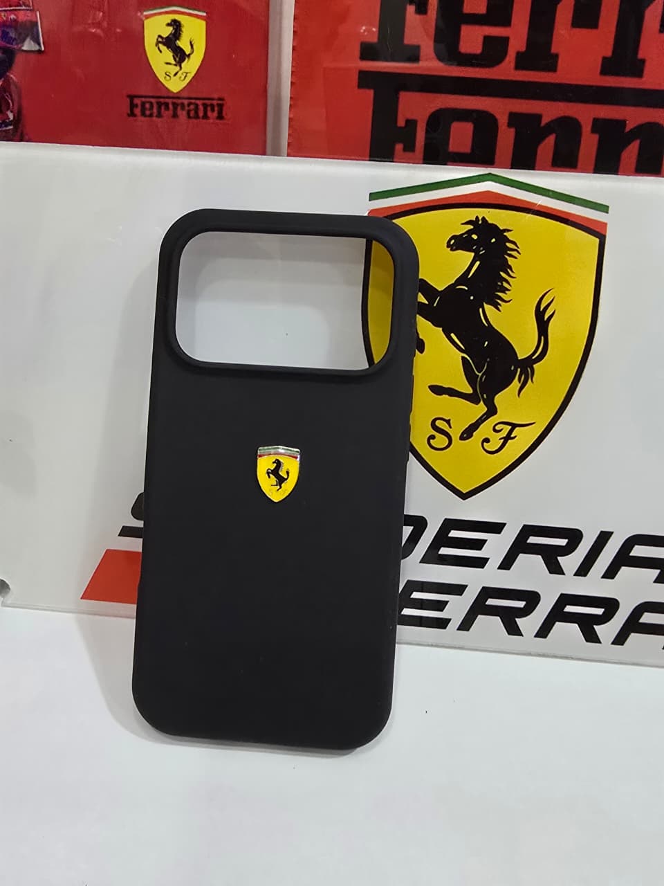 Ferrari Shield Silicone Case – Black
